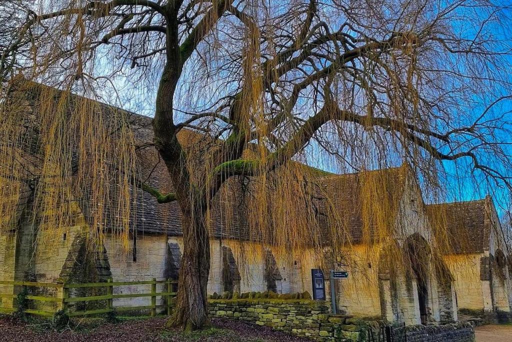 Period Apartment, Great Views, In Heart Of Town. Bradford-On-Avon Exteriér fotografie