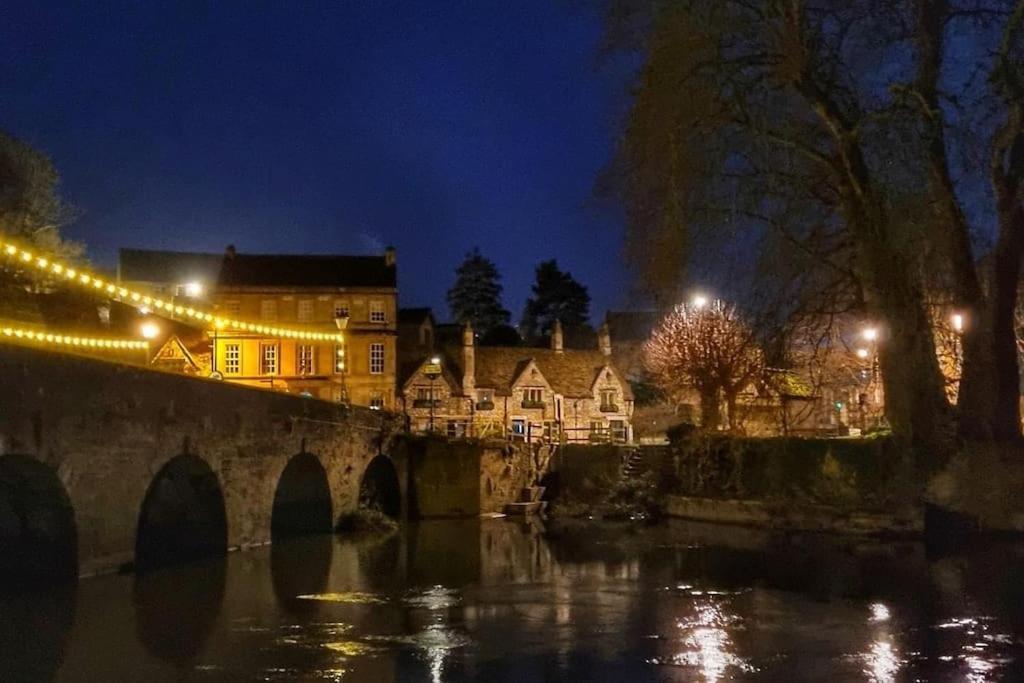 Period Apartment, Great Views, In Heart Of Town. Bradford-On-Avon Exteriér fotografie